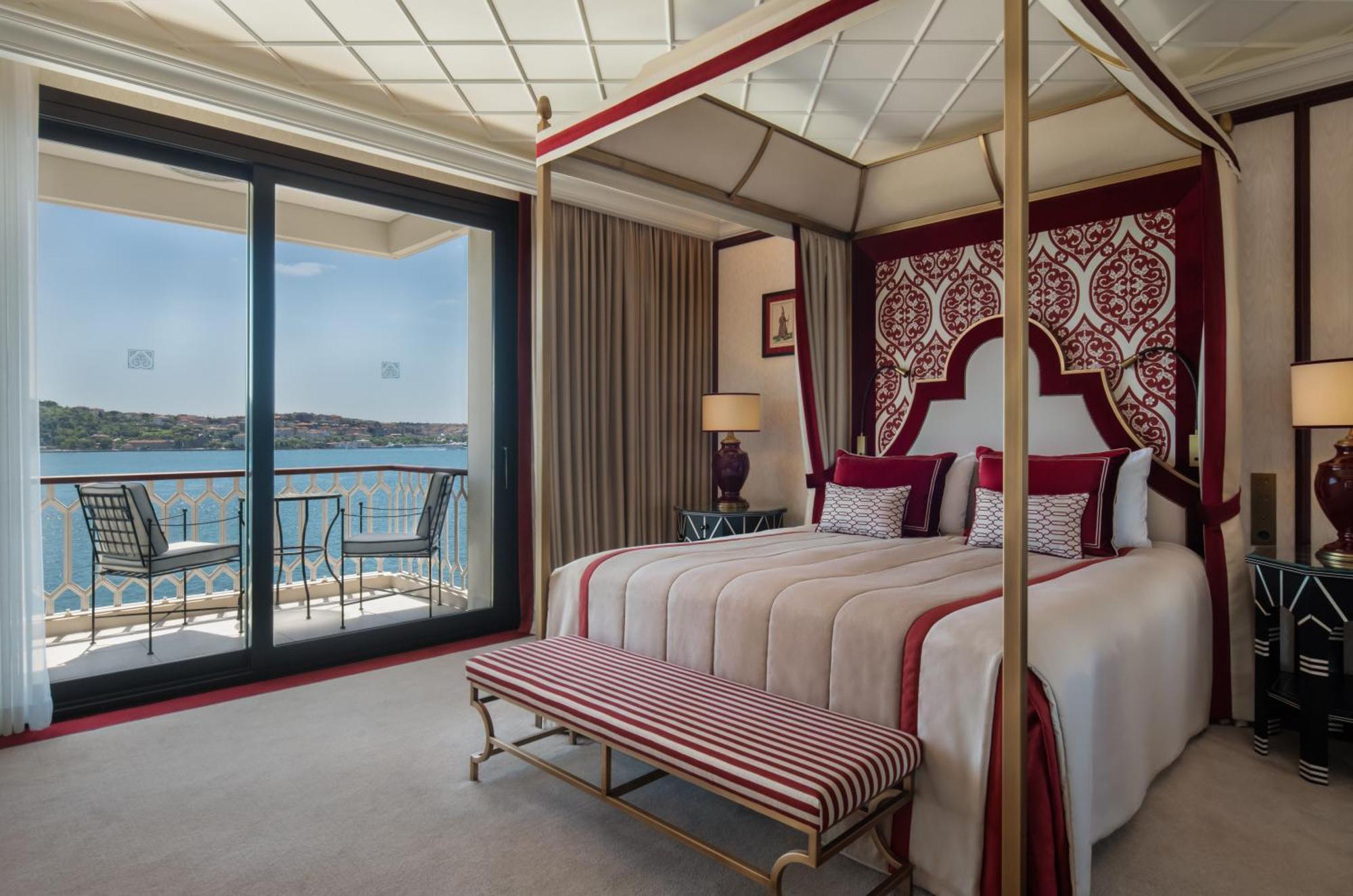 Ciragan Palace Kempinski Готель 5*