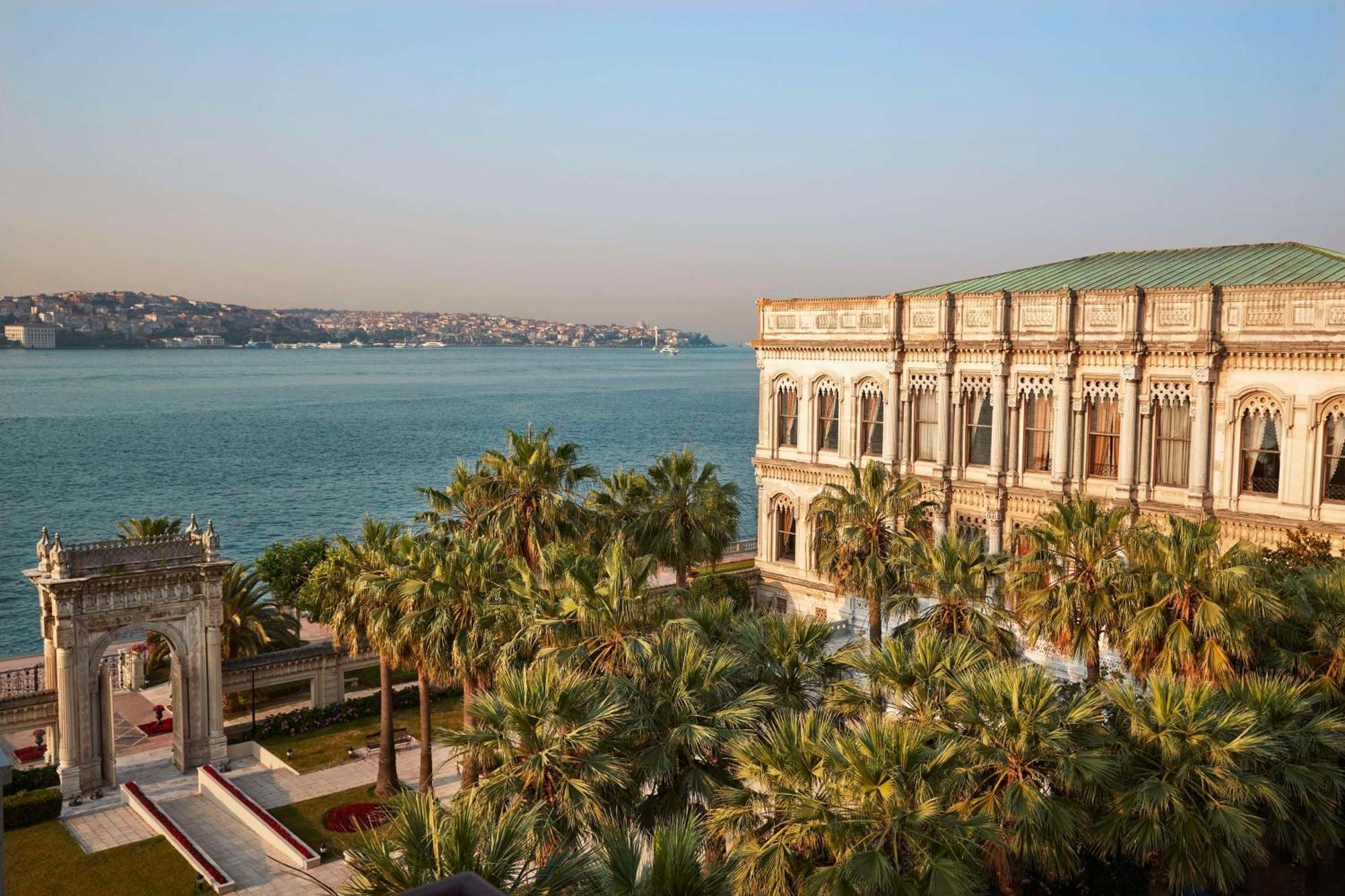 Готель Ciragan Palace Kempinski Стамбул