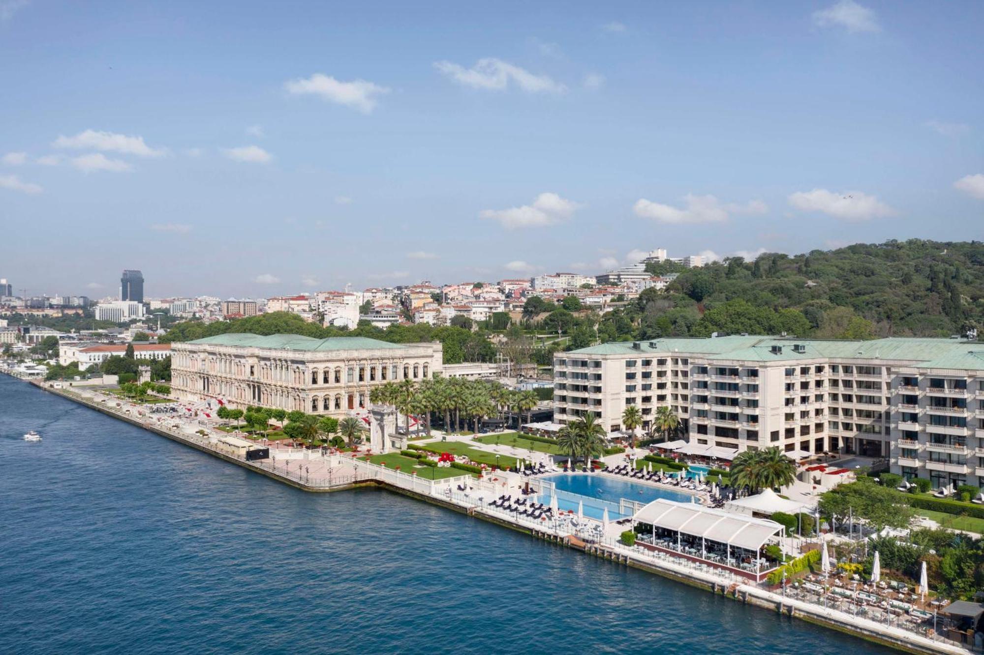 Ciragan Palace Kempinski Готель